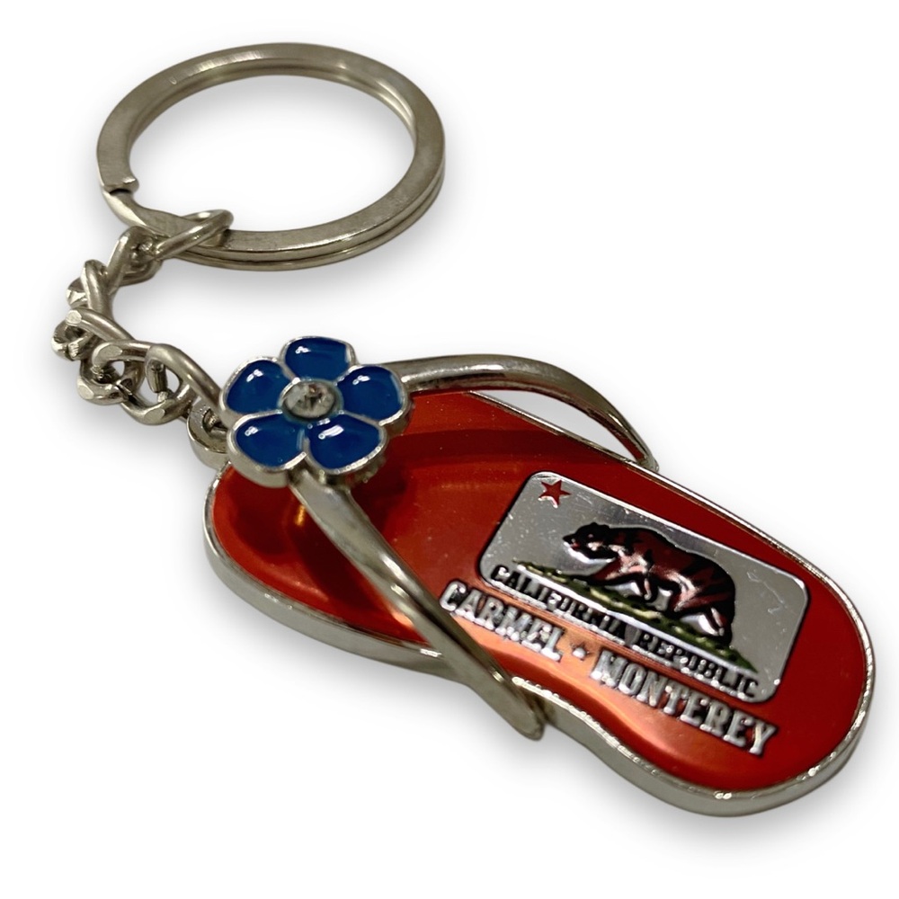 California Republic Carmel Monterey Red Flip Flop Metal Souvenir Keychain